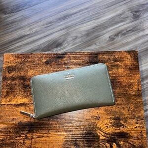 Kate spade wallet in olive green